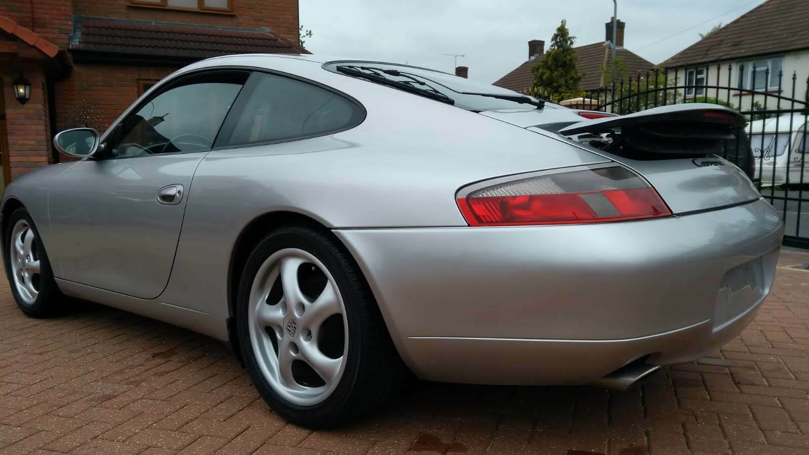 Left hand drive PORSCHE 911 996 3.4 COUPE UK REG